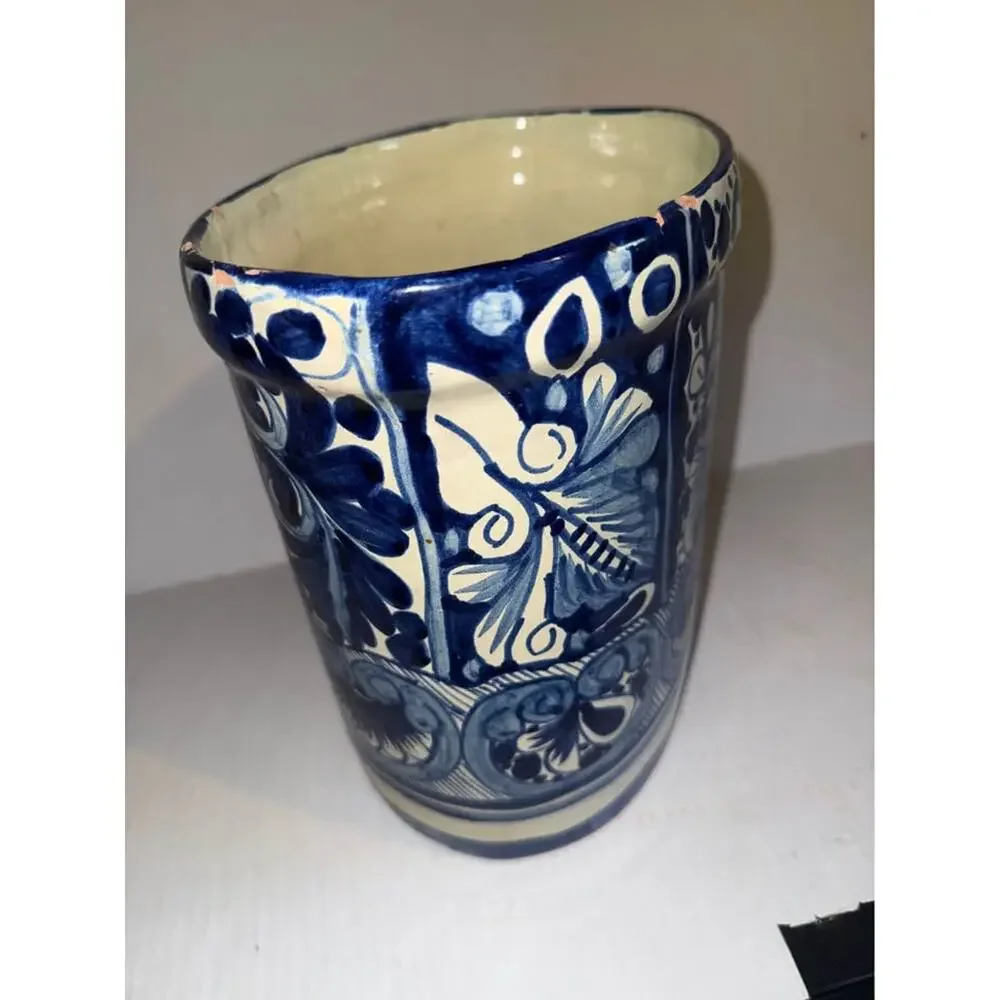 VTG MEXICAN TALAVERA HAND PAINTED FLOWER GUARD POTTERY PLANTER (HUGE)